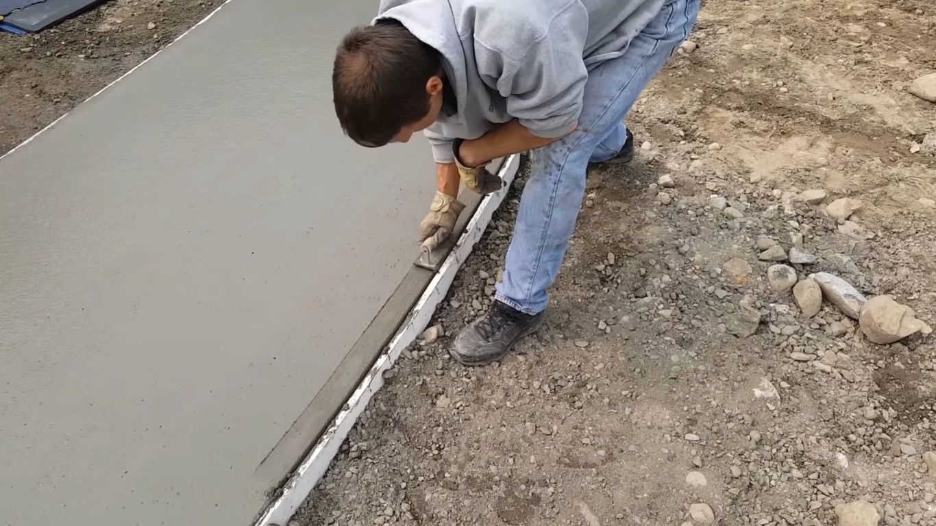 Professional concrete repair and finishing work in Woburn, MA